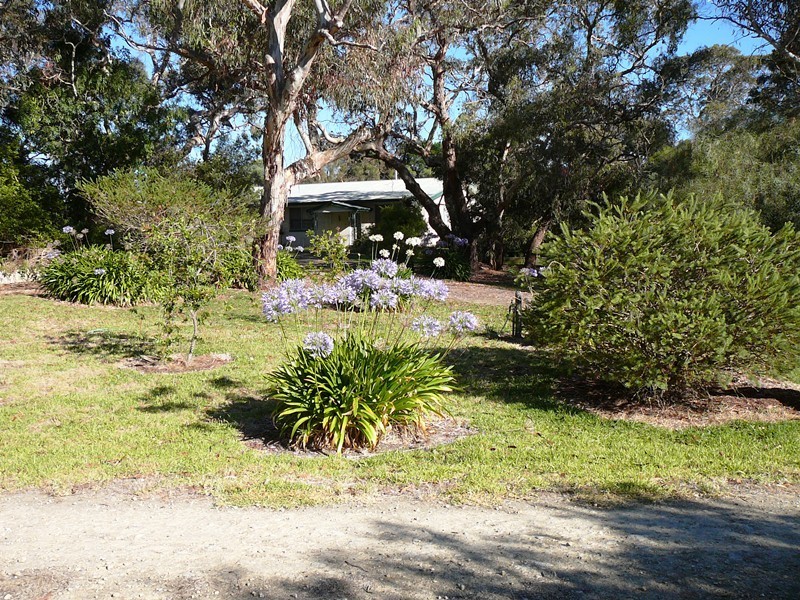 ‘Kompiam’ West Avenue Road, Conmurra SA 5272