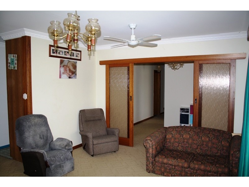 15 Field Avenue, Naracoorte SA 5271