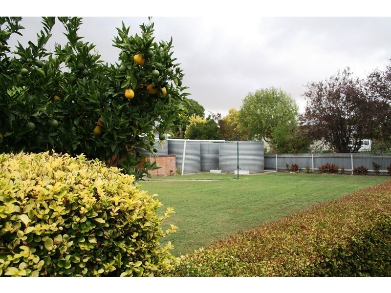 15 Field Avenue, Naracoorte SA 5271