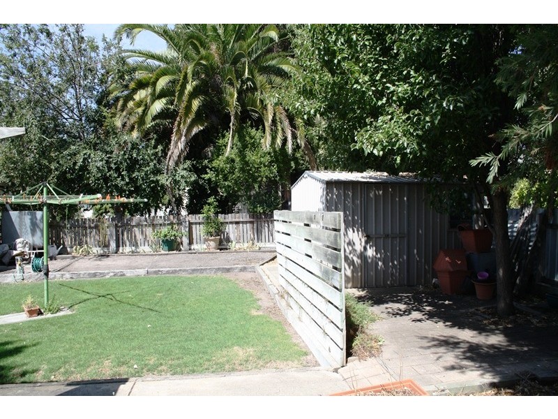 16 McLay Street, Naracoorte SA 5271