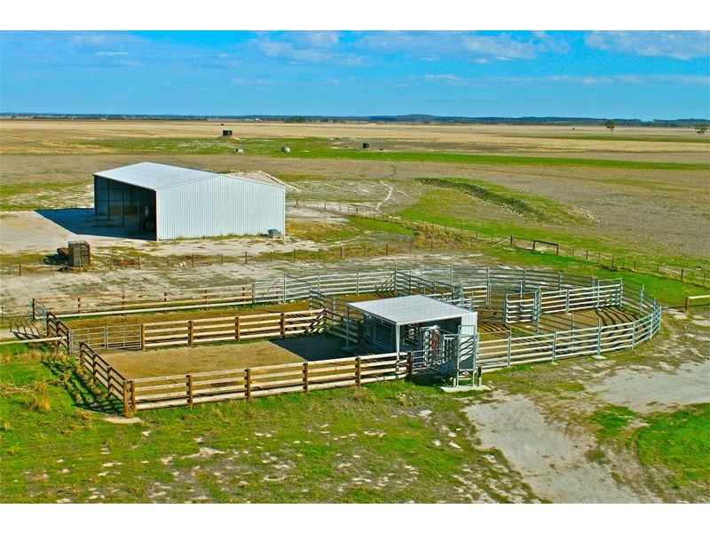 Mayfield Group of Properties, Lucindale SA 5272