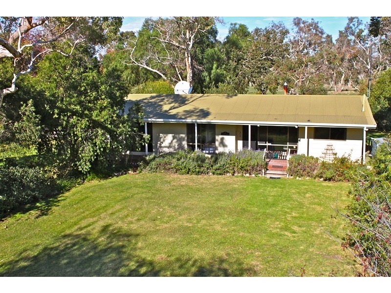 Mayfield Group of Properties, Lucindale SA 5272