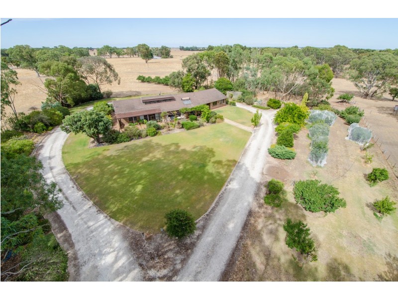 ”Lerida” Riddoch Highway, Naracoorte SA 5271