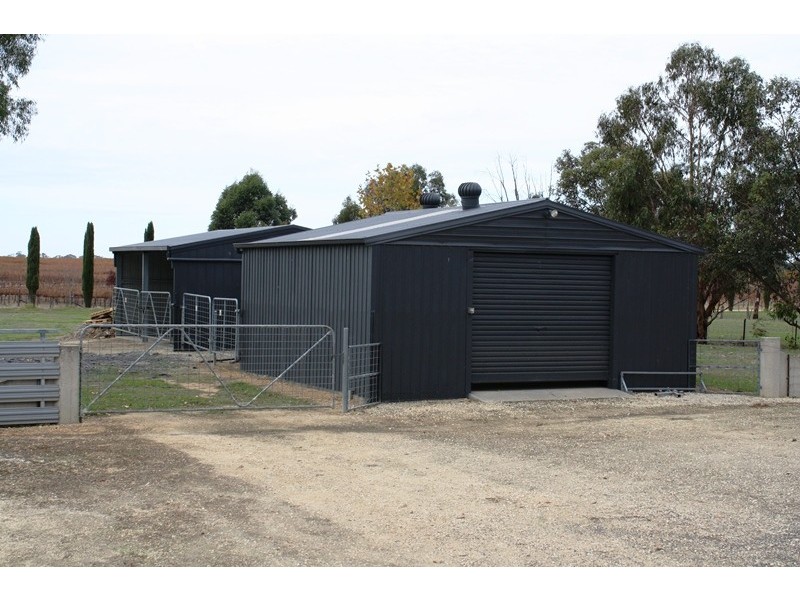 2 Pinkerton Road, Naracoorte SA 5271