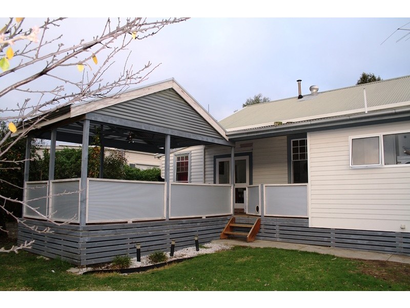 33 Livingston Street, Naracoorte SA 5271