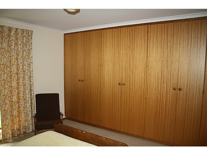 17 Price Avenue, Naracoorte SA 5271