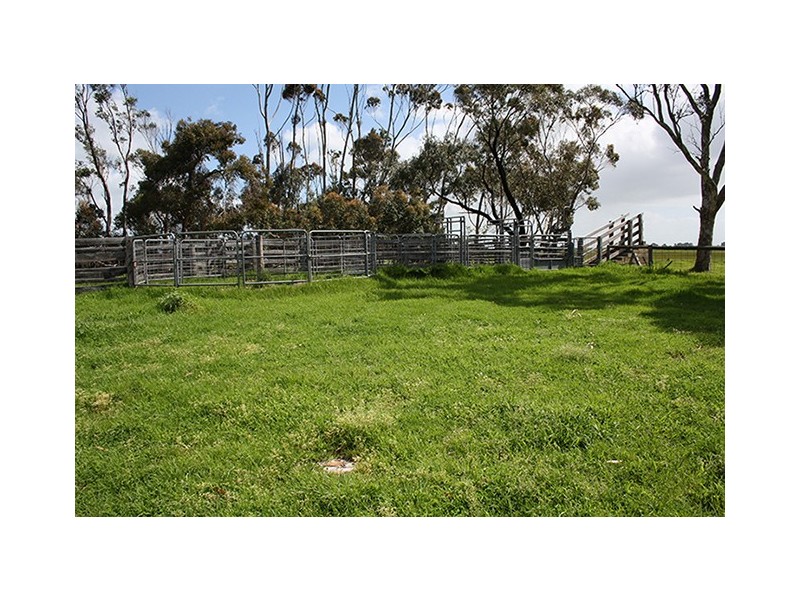 00 Princes Highway, Lucindale SA 5272