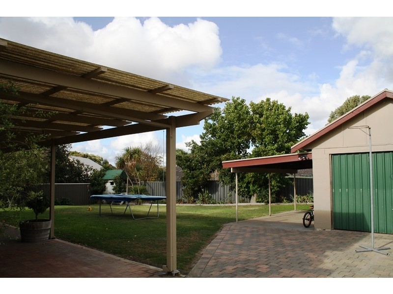 61 Jenkins Tce., Naracoorte SA 5271