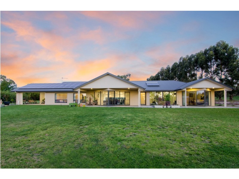 10 Martins Road, Naracoorte SA 5271