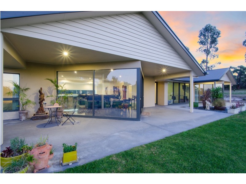 10 Martins Road, Naracoorte SA 5271