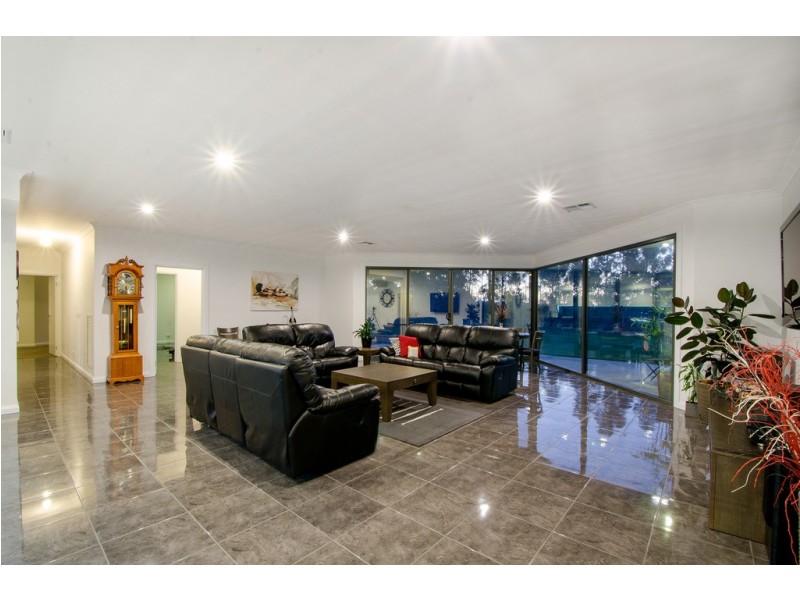 10 Martins Road, Naracoorte SA 5271