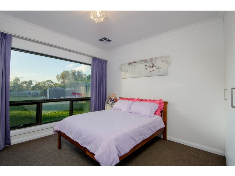 10 Martins Road, Naracoorte SA 5271