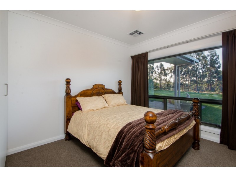 10 Martins Road, Naracoorte SA 5271