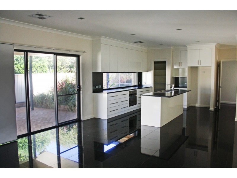 Lot 4/12 Caves Road, Naracoorte SA 5271