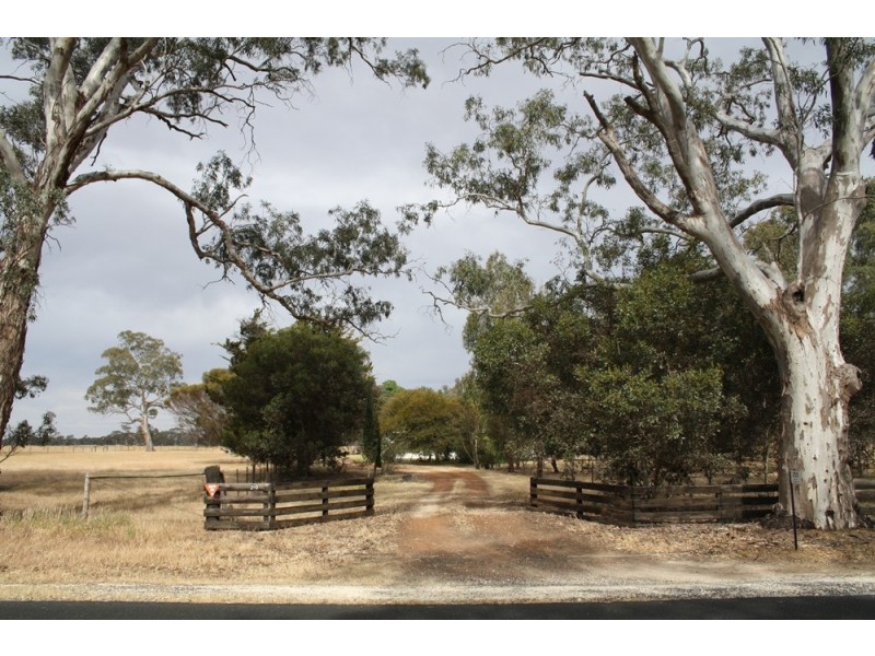 250 Apsley – Natimuk Road, Apsley VIC 3319