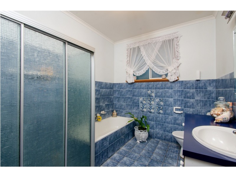 16 Old Caves Road, Naracoorte SA 5271