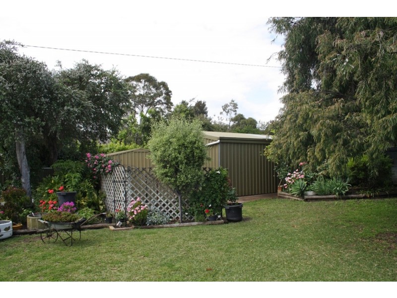 16 Old Caves Road, Naracoorte SA 5271