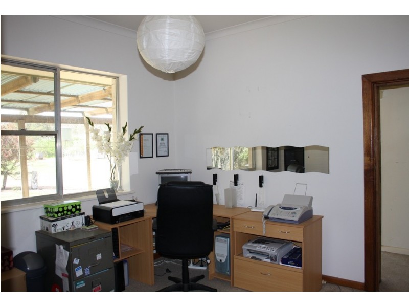 1736 Edenhope-Penola Road, Edenhope VIC 3318