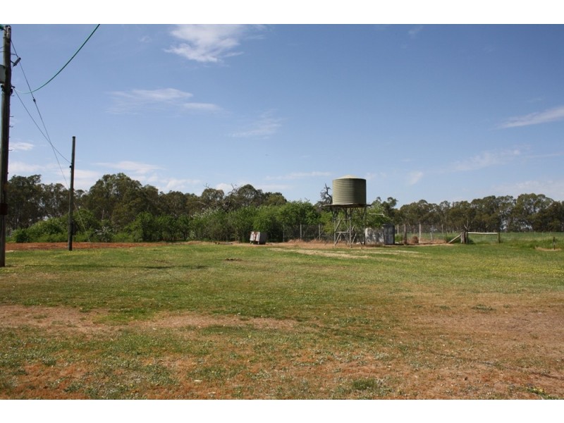 1736 Edenhope-Penola Road, Edenhope VIC 3318