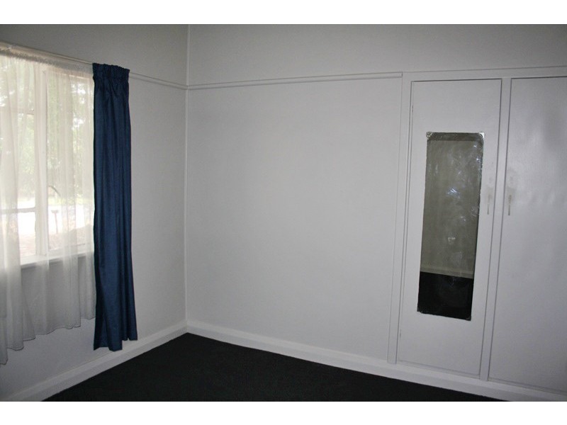 8 Second Avenue, Naracoorte SA 5271