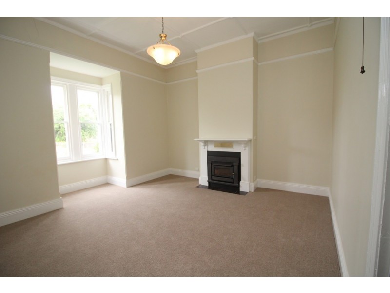 16 Gordon Street, Naracoorte SA 5271