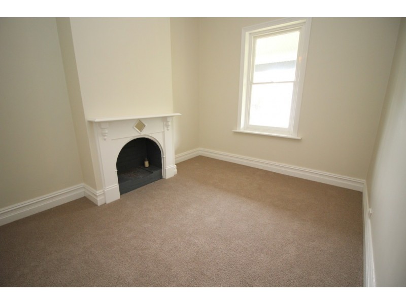 16 Gordon Street, Naracoorte SA 5271