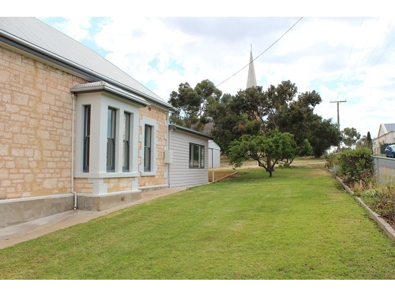 16 Gordon Street, Naracoorte SA 5271