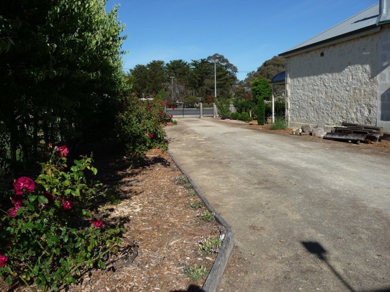 41 Bowling Club Road, Lucindale SA 5272