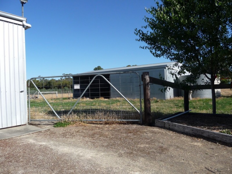 41 Bowling Club Road, Lucindale SA 5272