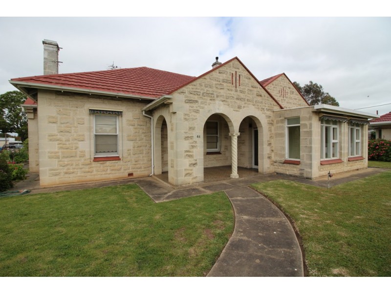 44 Sandstone Avenue, Naracoorte SA 5271