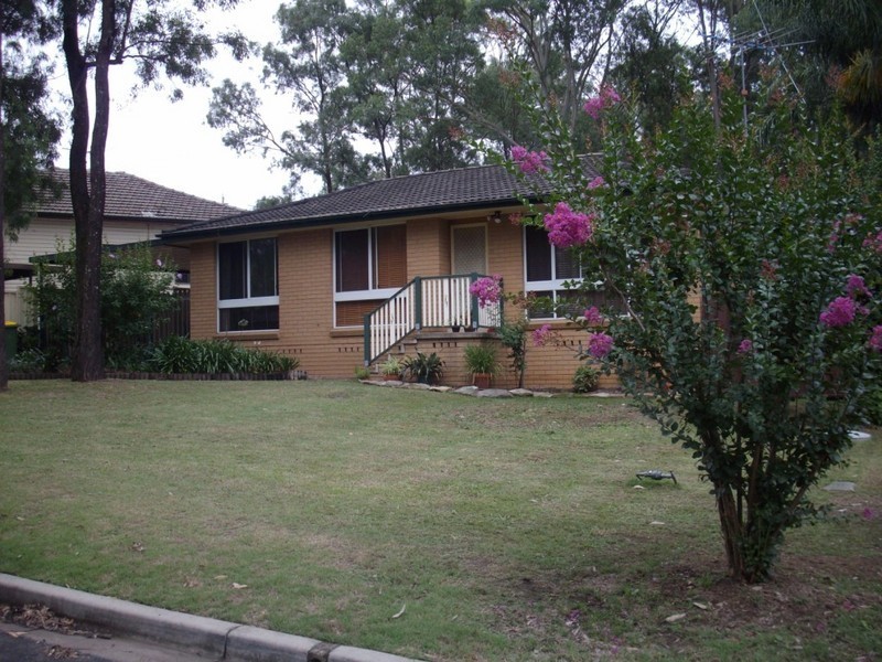 196  Golden Valley Drive, Glossodia NSW 2756