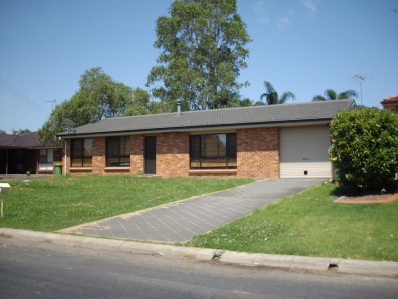 41 Golden Valley Drive, Glossodia NSW 2756