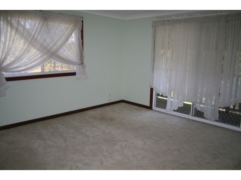 215 Spinks Road, Glossodia NSW 2756