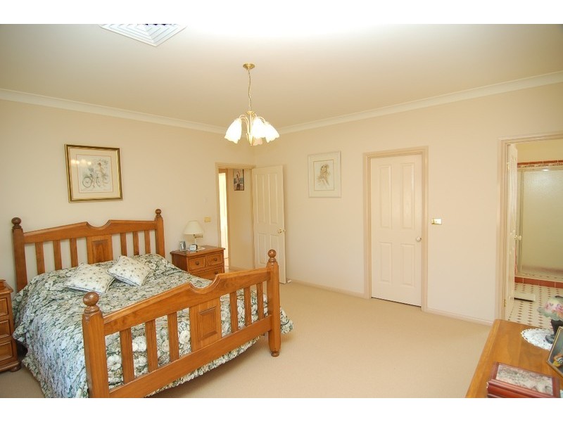 19 Linksview Place, Kurrajong NSW 2758