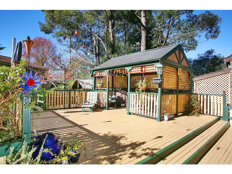 135 Lieutenant Bowen Rd, Bowen Mountain NSW 2753