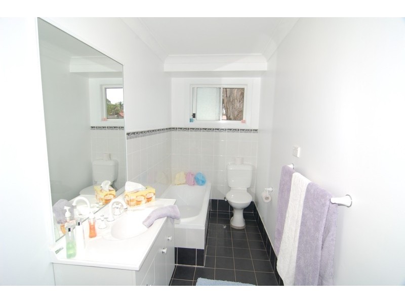 2/24 Campbell Street, North Richmond NSW 2754