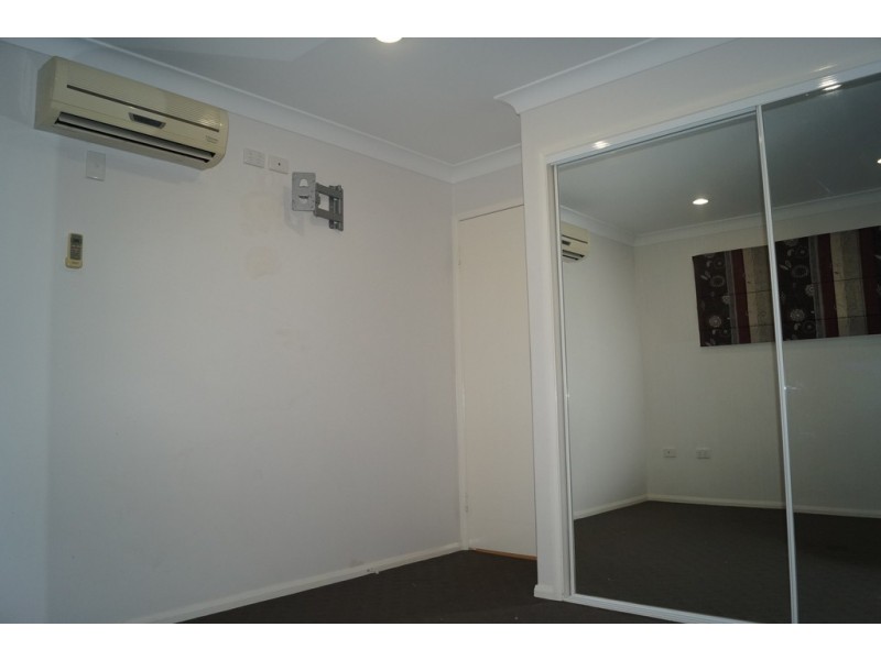 4a Vine Street, Emerald QLD 4720