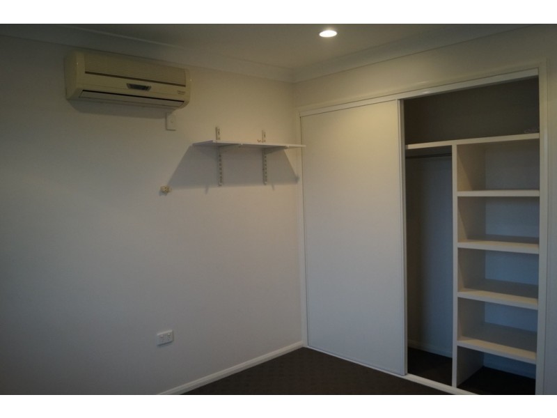 4a Vine Street, Emerald QLD 4720