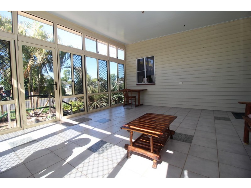 109 Ruby Street, Emerald QLD 4720