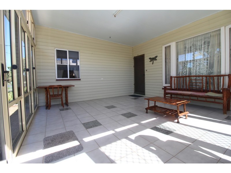 109 Ruby Street, Emerald QLD 4720