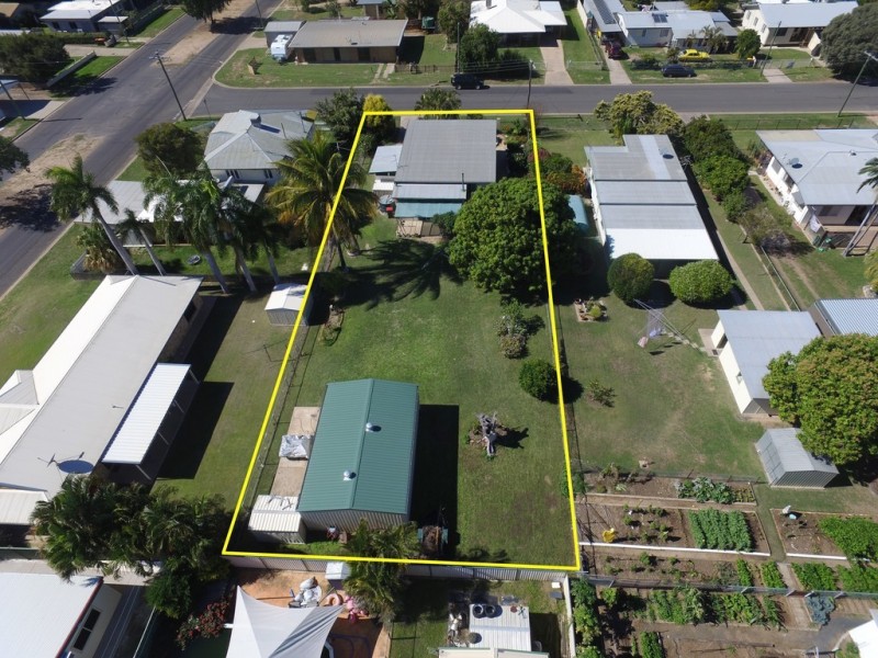 109 Ruby Street, Emerald QLD 4720