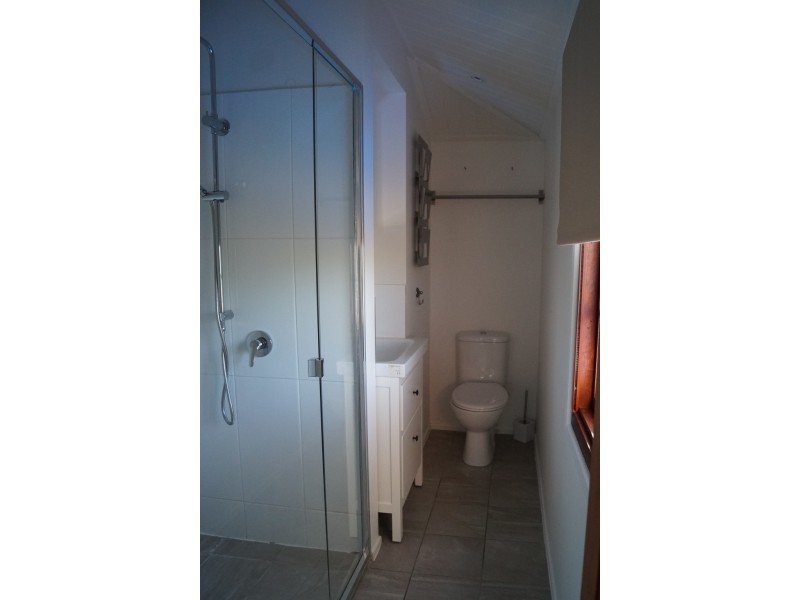 25 Theresa Street, Emerald QLD 4720