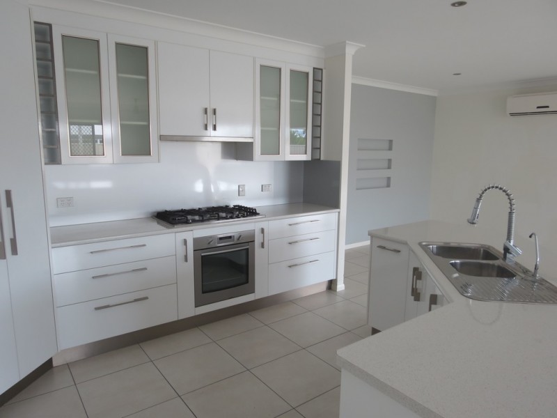 20 Moriarty Street, Emerald QLD 4720