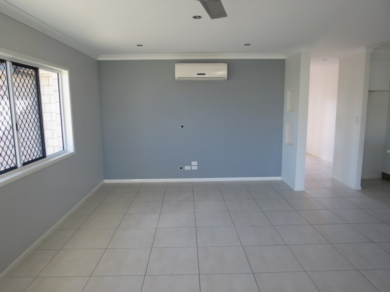 20 Moriarty Street, Emerald QLD 4720