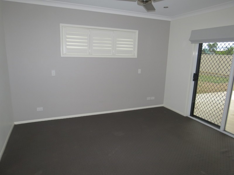 20 Moriarty Street, Emerald QLD 4720