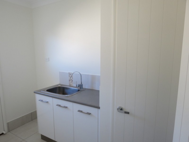 20 Moriarty Street, Emerald QLD 4720