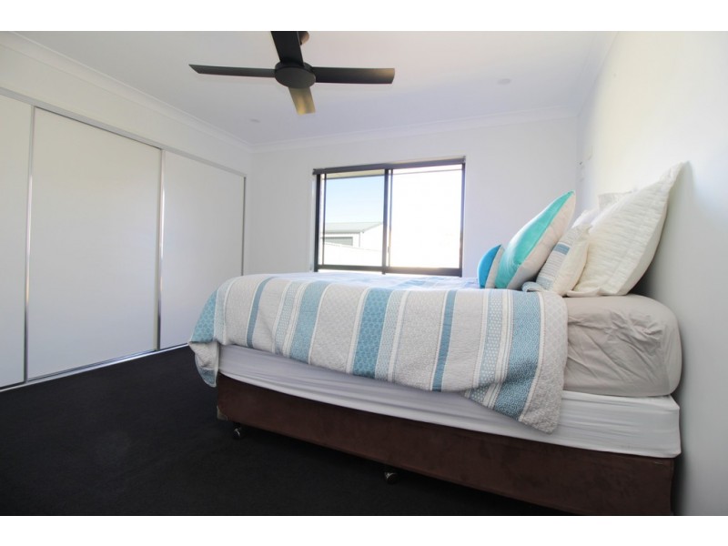 23 Glovar Street, Emerald QLD 4720