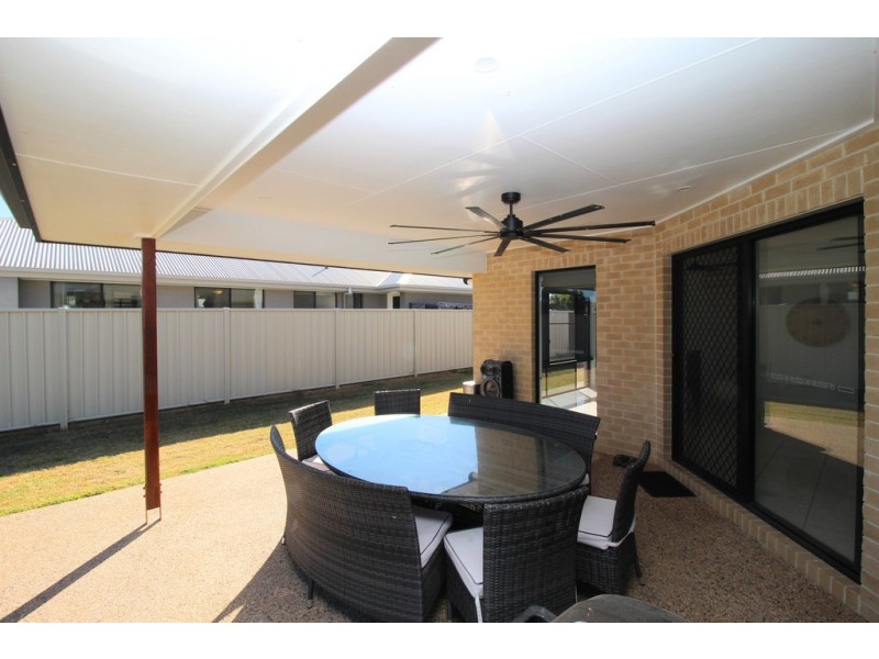 23 Glovar Street, Emerald QLD 4720