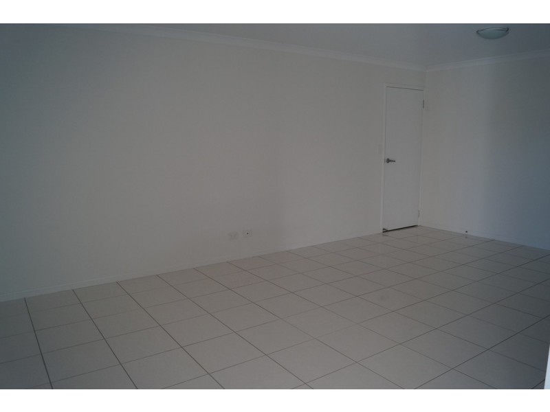 35 Thornton Street, Emerald QLD 4720