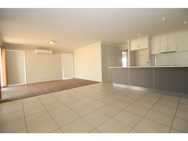 23 Lauren Drive, Emerald QLD 4720